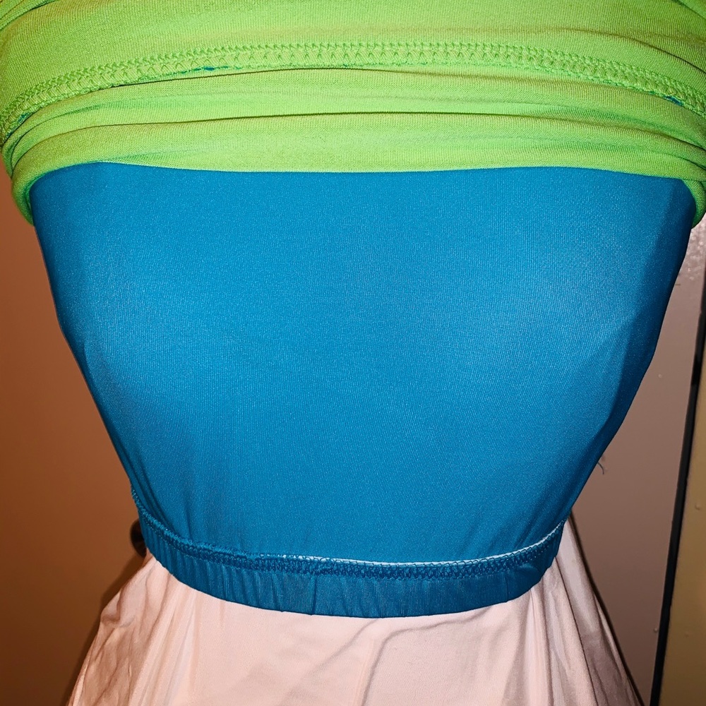 Champion Racerback Tank with Bra - Picture 6 of 6